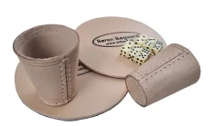 2 stk. Raflebægre i læder NATUR m/ underlag og 12 terninger